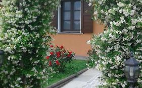 Agriturismo Cascina Aguzza